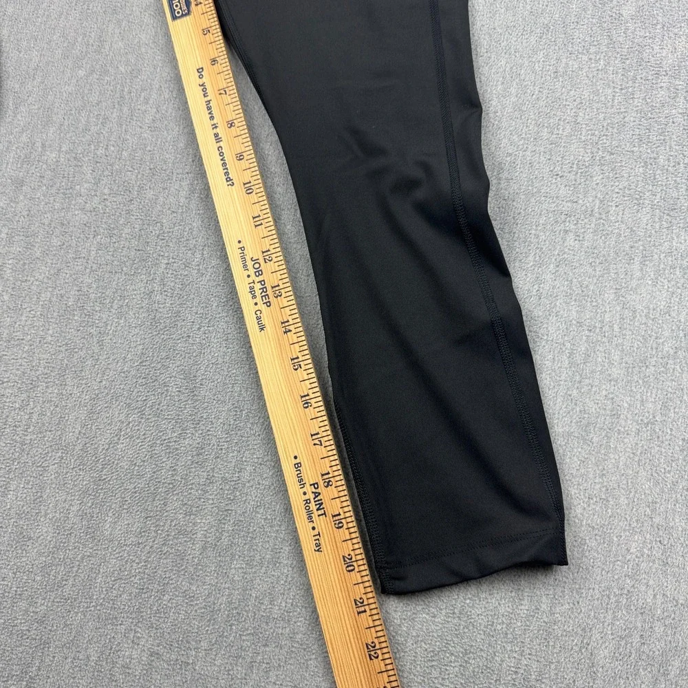 Nike Leggings Womens Small Black Dri Fit Epic Fast Cropped‎ Capri Training Yoga